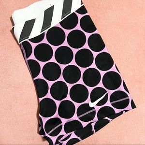 Nike Pro Shorts Spandex Polka Dot Size M